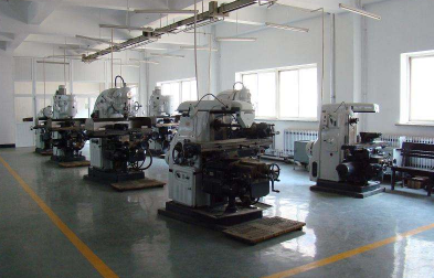 起重機械進口報關麵臨難得的發展機遇